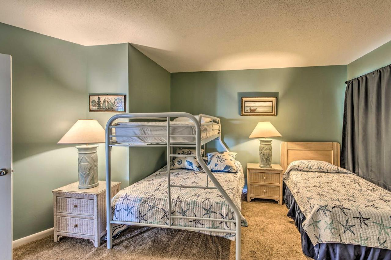 Beach Lovers Haven Oceanfront Condo With Pool! マートルビーチ エクステリア 写真