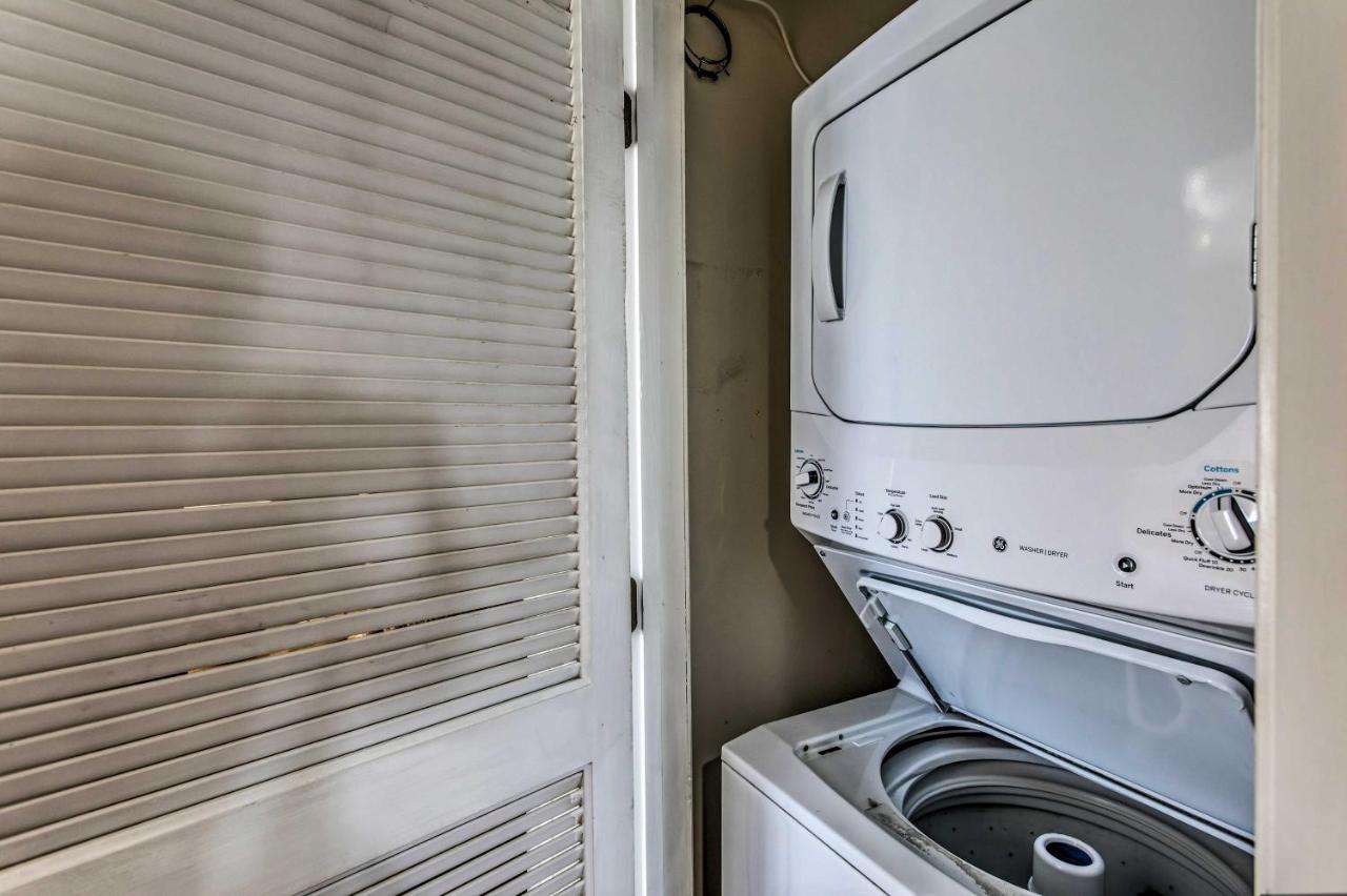 Beach Lovers Haven Oceanfront Condo With Pool! マートルビーチ エクステリア 写真